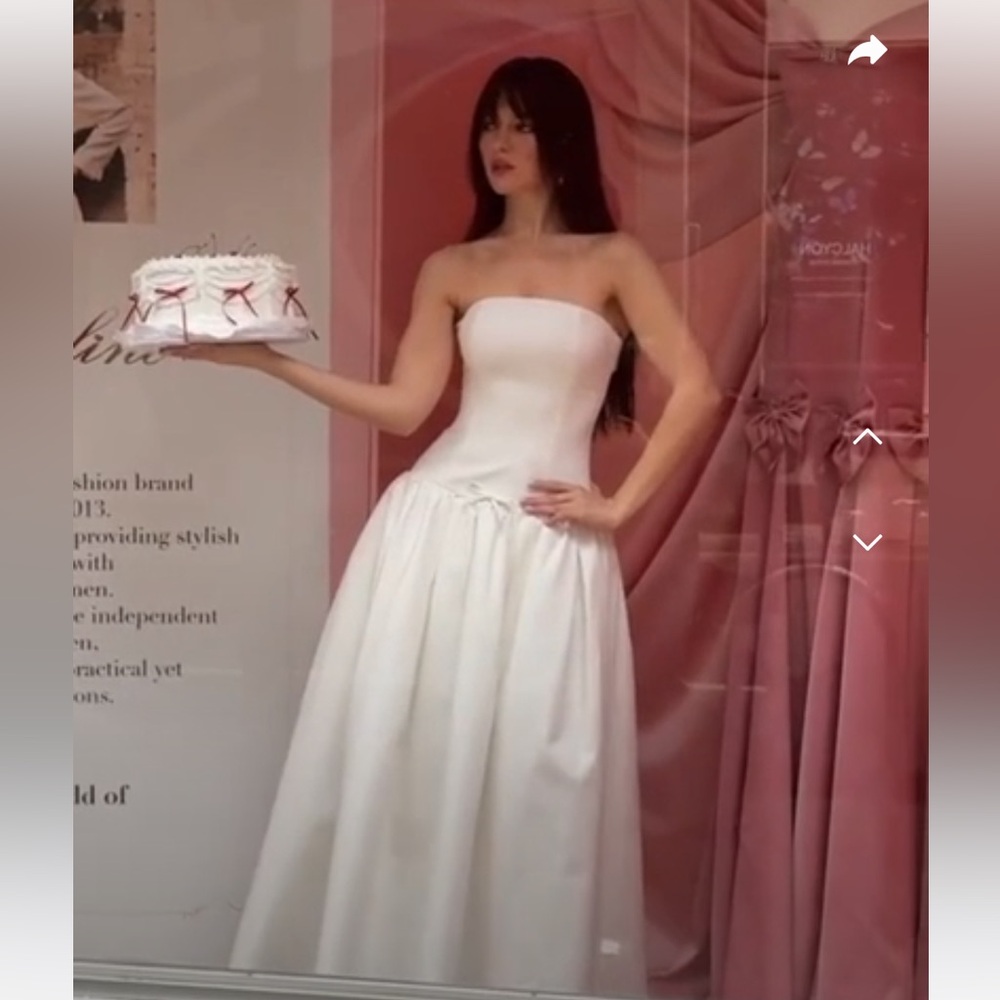 Nana Jacqueline Brittany Dress - Picture 10 of 14